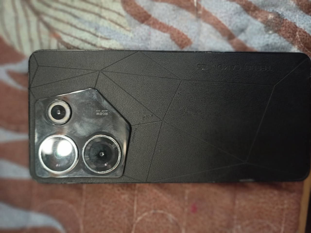 تكنو كامون 20 برو 5G للبيع على وضعه
من تشغله يطفى ويرجع يشتغل 
السعر 145 وبي مجال


**إذا كنت صاحب هذا الإعلان وتريد حذفه لأي سبب، رجاءا أرسل رسالة إلى الدعم الفني**