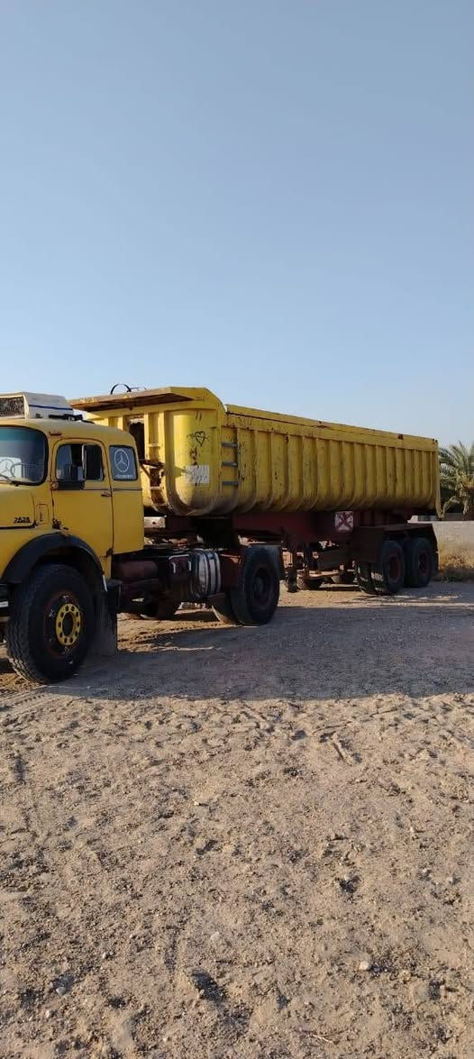 معرض الوان لتجارة السيارات والمعدات الثقيلة يرحب بكم
باادارة الأخوين الحاج مزاحم الحلبوسي وصلاح الحلبوسي
العنوان الانبار الفلوجة الخط السريع
*********** صلاح الحلبوسي
*********** صلاح الحلبوسي
*********** عبود الدليمي
*********** عبود الدليمي
اقجم تك سوبر
موديل 1981
كير130
شاصي مضروب باج بطن
السعر 170وبيهامجال
