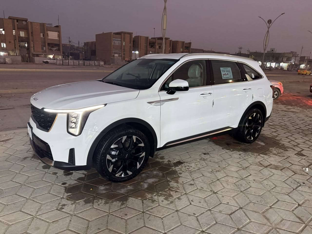 سورنتو 2024 خليجي فول موصفات 
رقم قادسيه بسمي السياره كفاله عامه حته من الشخط كفاله 
ماشيه 2000 يعني زيرو 
عنوان ديوانيه ***********
سعر خاص
