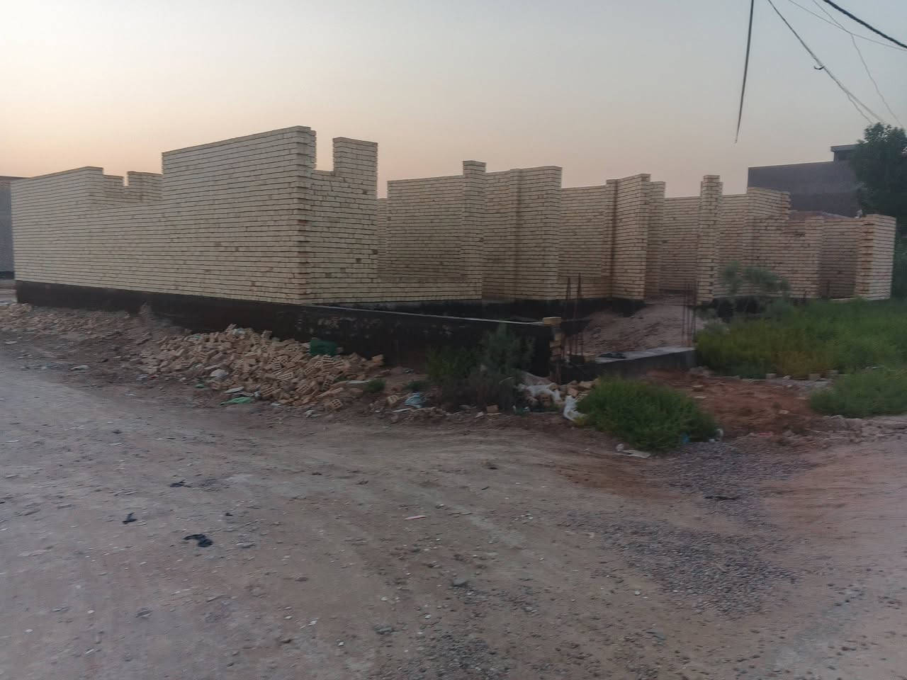 لبيع
بيت هيكل مساحه 300م طابو صرف طابوك. جمهوري بيت ركن. حي المصطفى 

الاستفسار: ‏‪***********‬‏
