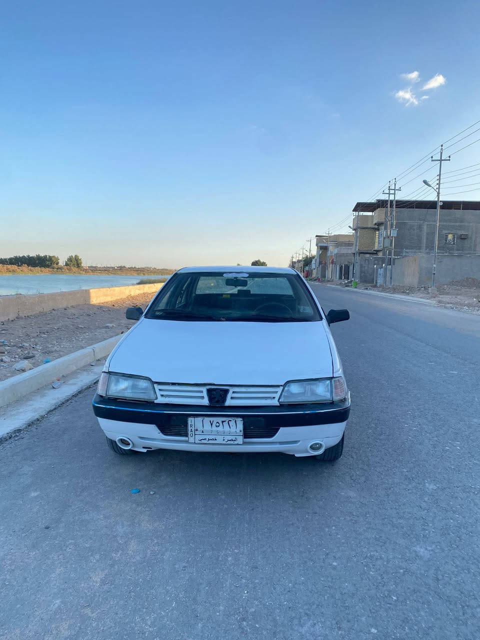 سلام عليكم بيجو.405موديل2010
سنويه ل28 السياره مكفوله من كلبه وضربه وتبديل تخم تاير مكينه وكير خير من الله وحداده وباتري جديد السياره كهربائيات ع وضع الشريكه سنتر لوك قفال كله شغال السياره جام ومسجل مضخم 4سماعت

مكان البصره  قضاء القرنه

السعر 23

***********
