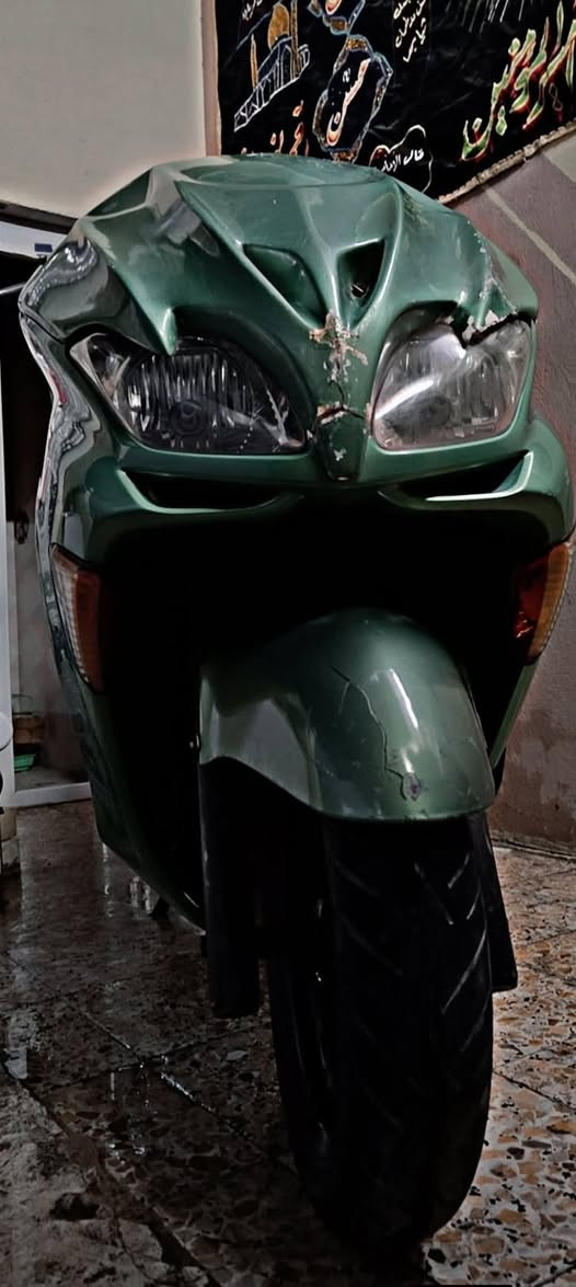 سلام عليكم صفر 8مكينه مامفتوحه كله شغاله سعره 700مكاني نجف حي الأنصار مقابل اسواق  ***********
