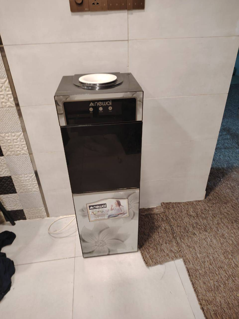 براد حاروبارد  ومكينه ثالثه دافي بلادي  شرط الفحص لحافظ للبيع  للبيع***********الاطارات  بكربلاء وثاني نوال
