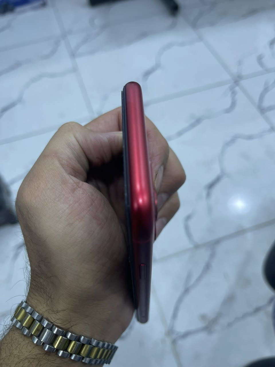 11عادي ذاكره 128مبدل شاشه وبطاريه بي قطع ب بوردسعره 100قفل مكاني بغداد البياع رقمي***********
