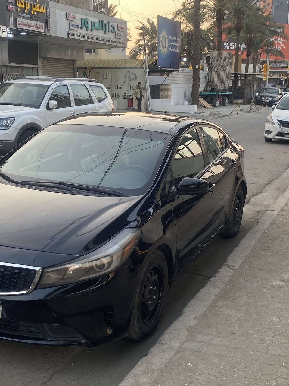 للبيع فورتي موديل 2018 امريكي بدون حادث في امريكا فقط سرقه بنيد بل عراق صار بيها بابين صبغ بدون دواخل بدون فتح فقط رش كير مكينه تبريد شواصي لغود كفاله مكينه 2000دوش كير ايتي المرغوب وباقي الموصفات المعروفة مكان السيارة بغداد الغدير 
السعر116وبي مجال حك الجية 
التوصل :***********
