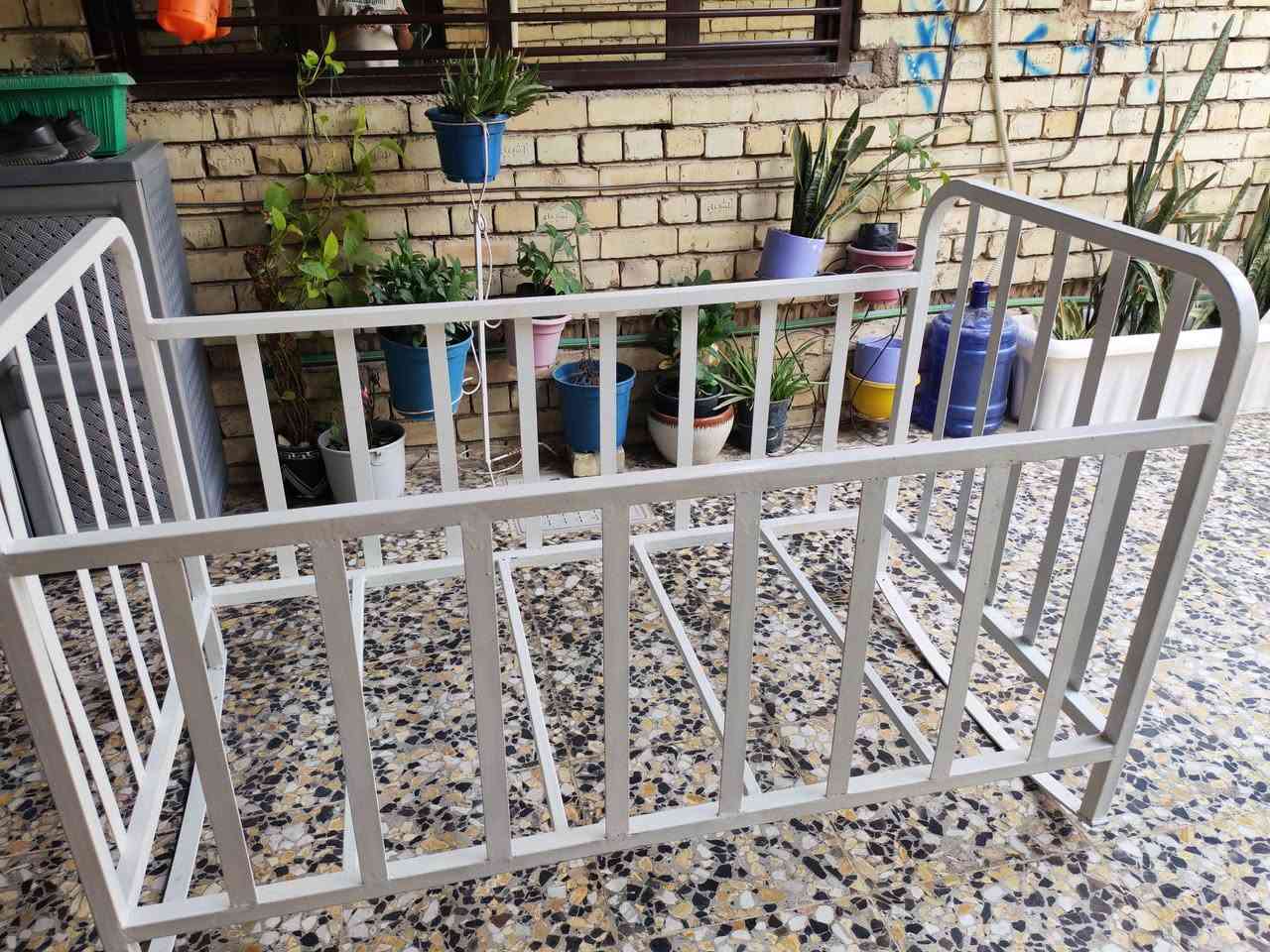 للبيع 70 وبيه مجال 
حديد القياس 150 في 75


**إذا كنت صاحب هذا الإعلان وتريد حذفه لأي سبب، رجاءا أرسل رسالة إلى الدعم الفني**