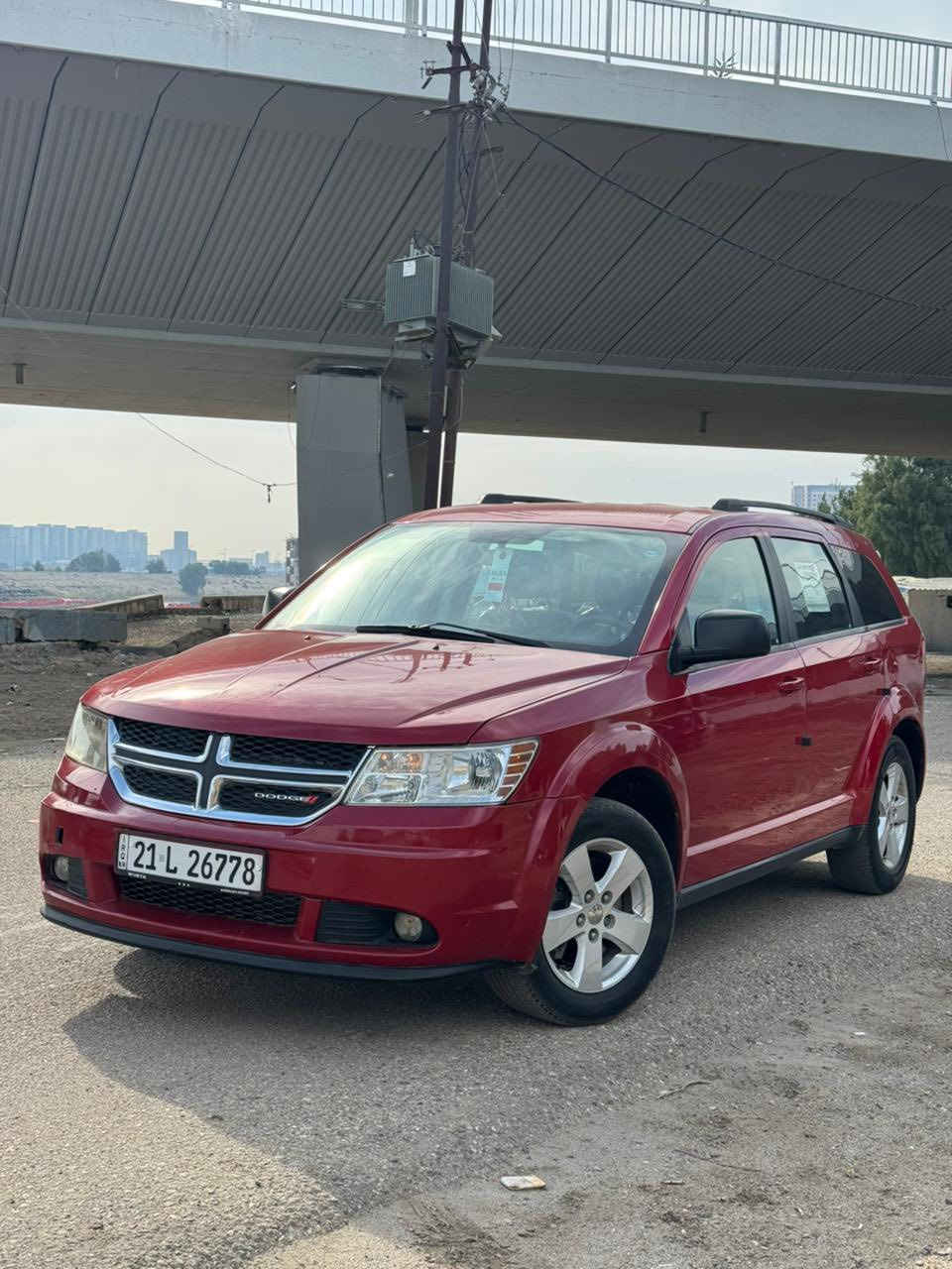 جورني موديل 2017 السيارة كولش جديده ومابيه نقص 7 راكب مكينه 2400 بيه صبغ جاملغ وشويه بل بنيد بدون دواخل رقم سليمانيه  السيارة جاهزه من كولشي السعر 130 بيع بدون مراوس ***********
