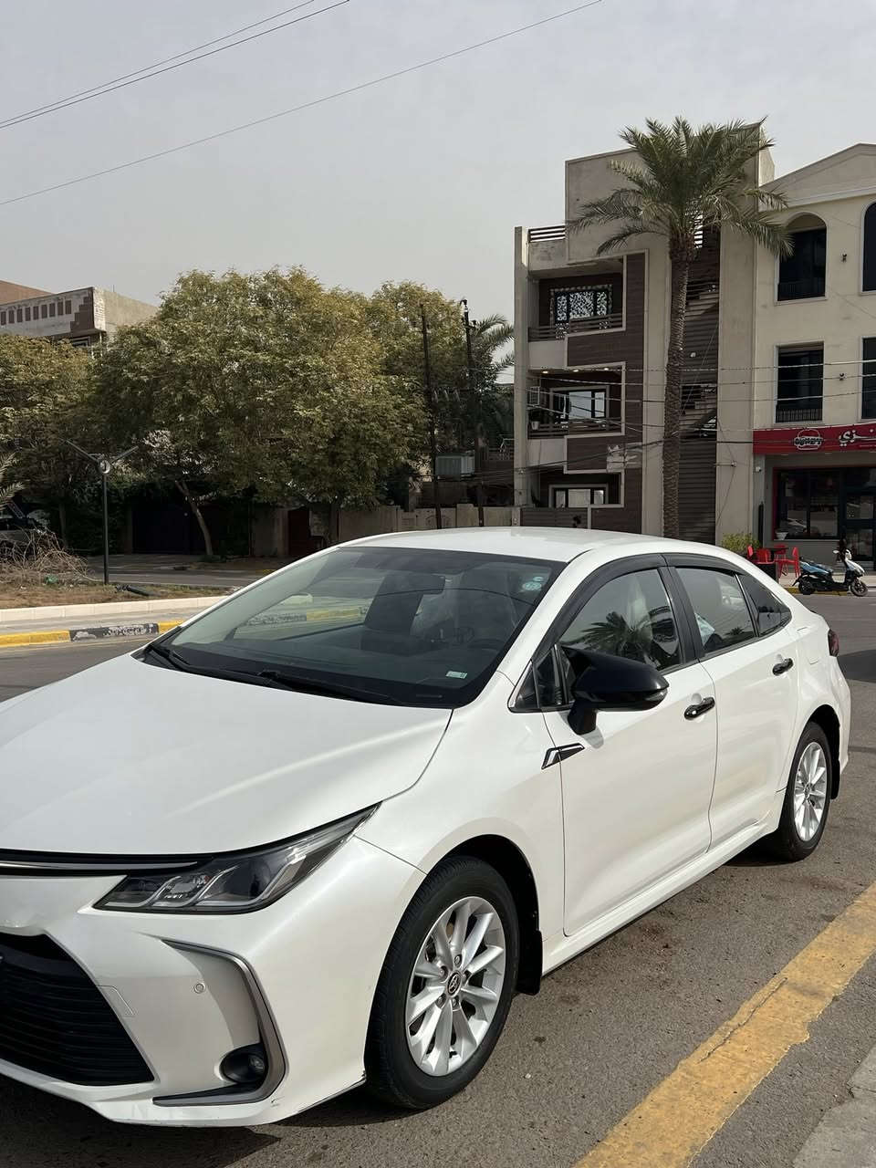 كورلا 2021 سازز
فول مواصفات ماعده فتحه 
بصمه 
تحكمات استرين 
داخل لونين 
مري شفط 
حساسات امامي وخلفي 
كامره خلفيه 
نضام سبورت 
شاشه 
تبريد بيونو 
تبريد قطعتين 
ماشيه 47 الف 
لايت زنون 
محرك 1800
ملاحظه سياره بيه صفحه قطعتين صبغ وقطعتين تبديل
ضربه سطحيه بدون دواخل 
موجوده صوره ضربه قبل تصليح
مكان بغداد 
***********
