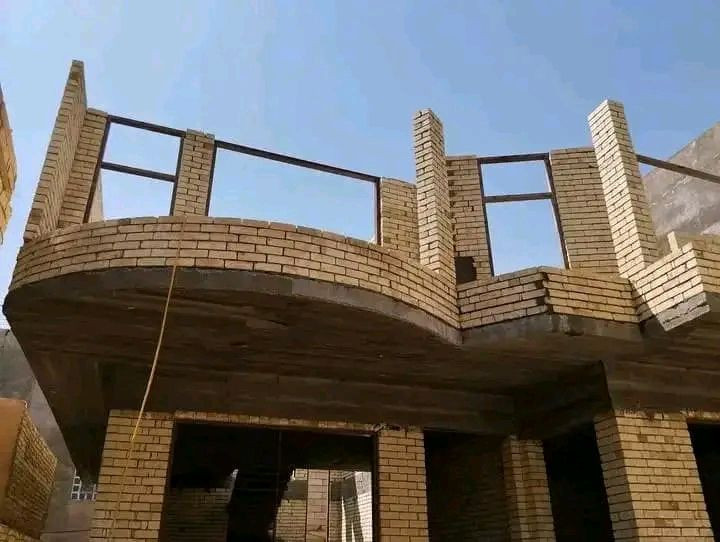 خلفه بناء طابوق درجه اولي ستلام مهندس 
***********
