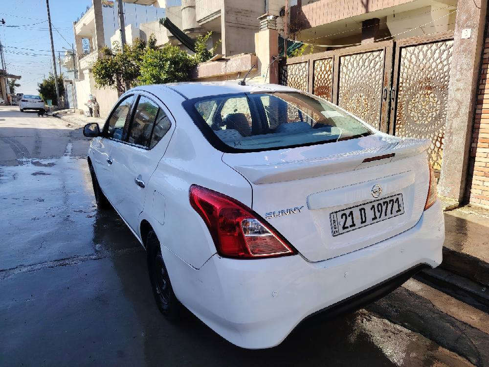 سلام عليكم...
نيسان صني للبيع موديل 2020 السيارة على وضع شركة  بيها فقط شبر تعديل بارد بالجامرلغ الخلفي والباقي مكفول💯
 السيارة بأسمي وبيها كوبون بانزين ⛽. 
عنوان كركوك ***********📞
 سعر 113$ ومجال كركوك, العراق
