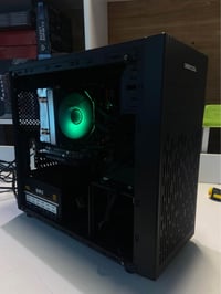 معالج E5-2630 V4 • GTX1650 سوبر • ٨ جيجا رام