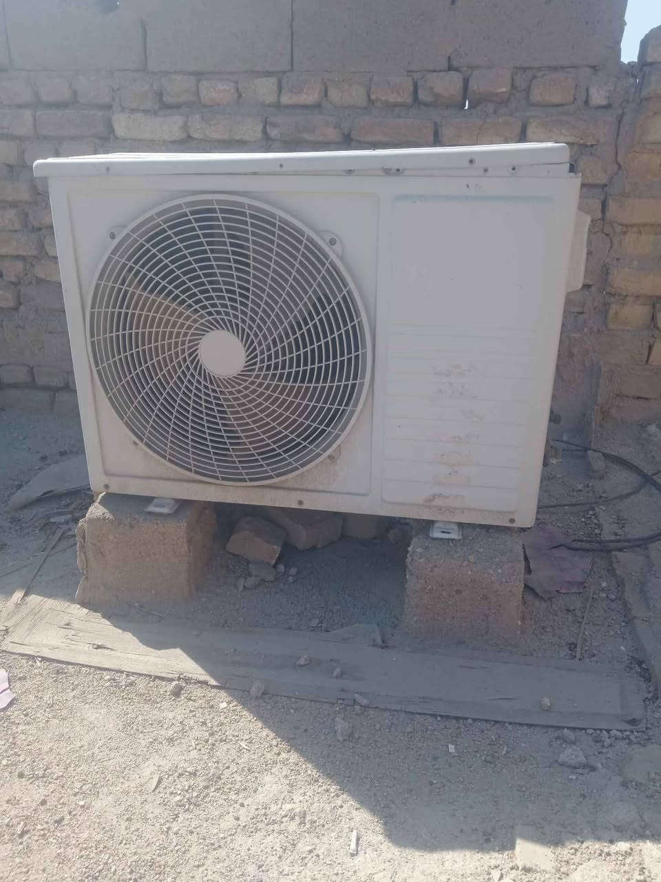 السلام عليكم ‭ 
***********
من رخصت صاحب الكروب 🌹
نشتري كافت  مكيفات وسبالت عاطلة 
من بصرة 
سبلت 5طن عاطل هوا البواري200✅
سبلت 4طن عاطل هوا البواري 180✅
سبلت 3طن عاطل هوا البواري 135✅
سبلت 2طن عاطل هوا البواري 70✅
سبلت طن ونص عاطل هوا البواري60✅
سبلت طن 1عاطل هوا البواري40✅
مكيف 2طن عاطل قديم 60 الف ✅
مكيف صيني 40 الف✅
اشتري من دوائر دوله مستشفيات 
اي شيء عندك للبيع أتصل +واتساب ***********

 أو تفضل خاص واحنه نجيك للبيت
 والفتح ونقل علينه البصرة, العراق
