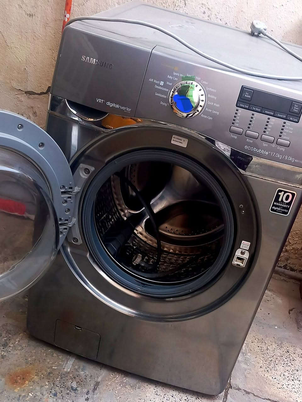 يعلن مركز ألتقني لصيانة الغسالات الفول اوتوماتيك
عن صيانة كافة انواع الغسالات الفول اوتوماتيك 
علماً/جميع قطع الغيار الذي يتم استبدالها اصلية 💯
مع ضمان حقيقي سنه والصيانة موقعية (بمنزلكم)…🌹
كل ما عليكم مراسلتنا او الاتصال على
***********🚗🪛🔨🧰
#سامونج #ال جي #الحافظ
يوجد لدينا منظف هو🔥💯منظف كاربونا السحري🔥💯
الباكيت الواحد يحتوي على 5 اكياس 🧑‍🔧
