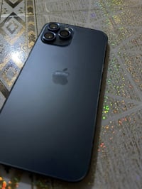 آيفون ١٢ برو ماكس • ٢٥٦ • فيس ايدي متوقف