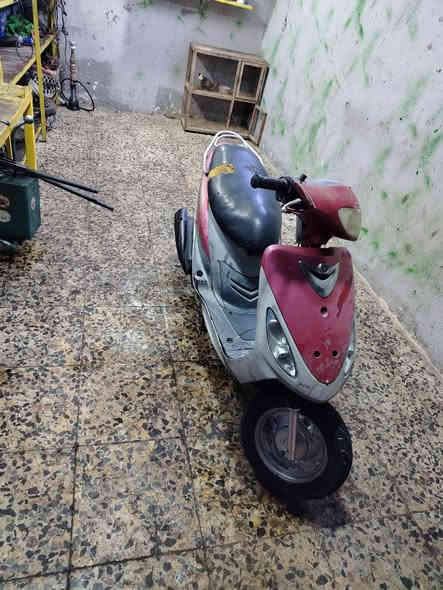 دراجه منغولي للبيع دراجه نضيفه ما مفتوحه نقصها بس جاملغ امامي ودكمه مال سلف سعرها 450 وبيها مجال ‭٠٧٧٦ ٥٧٦ ٢٤٦٢‬قليل مكان شعله
