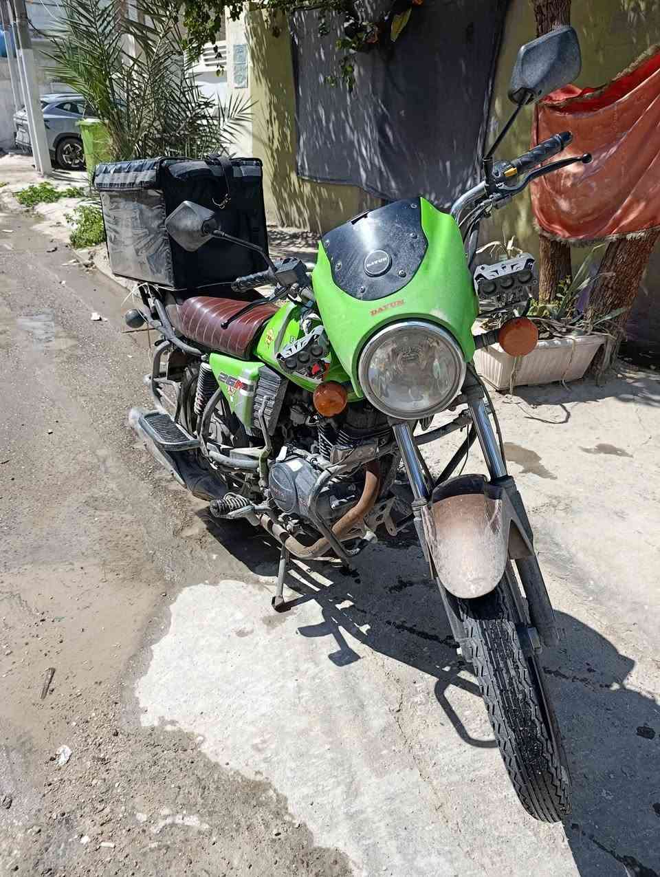 السلام عليكم دايوان نفخ 2023 الدراجة جديدة سعرها 2100 وبيها مجال التواصل ***********
