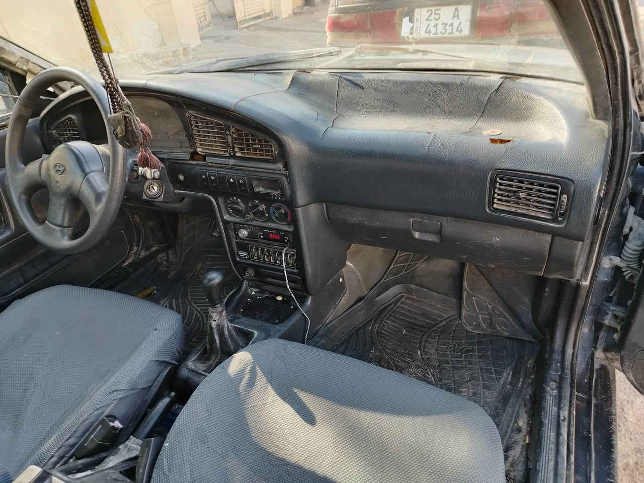 السلا م عليكم النترا دمعة موديل ٩٥ سيارة بلاديه صدر جديد مكينه بيها بخار كير عادي جديد رقم بغداد بسمي
سعر 25   وبيها مجال
***********
