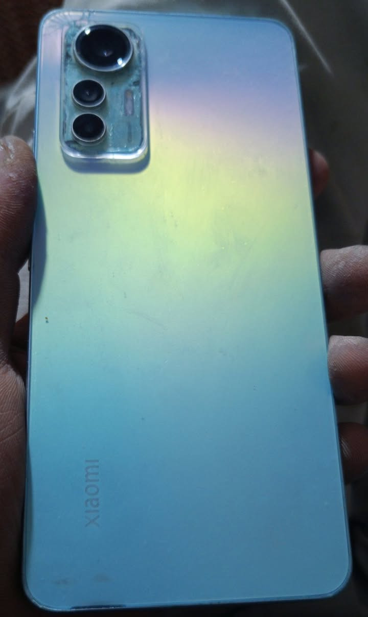 الجهاز للبيع السعر 200الف وبي مجال او مراوس Xiaomi 12 Lite
الاستفسار ***********
