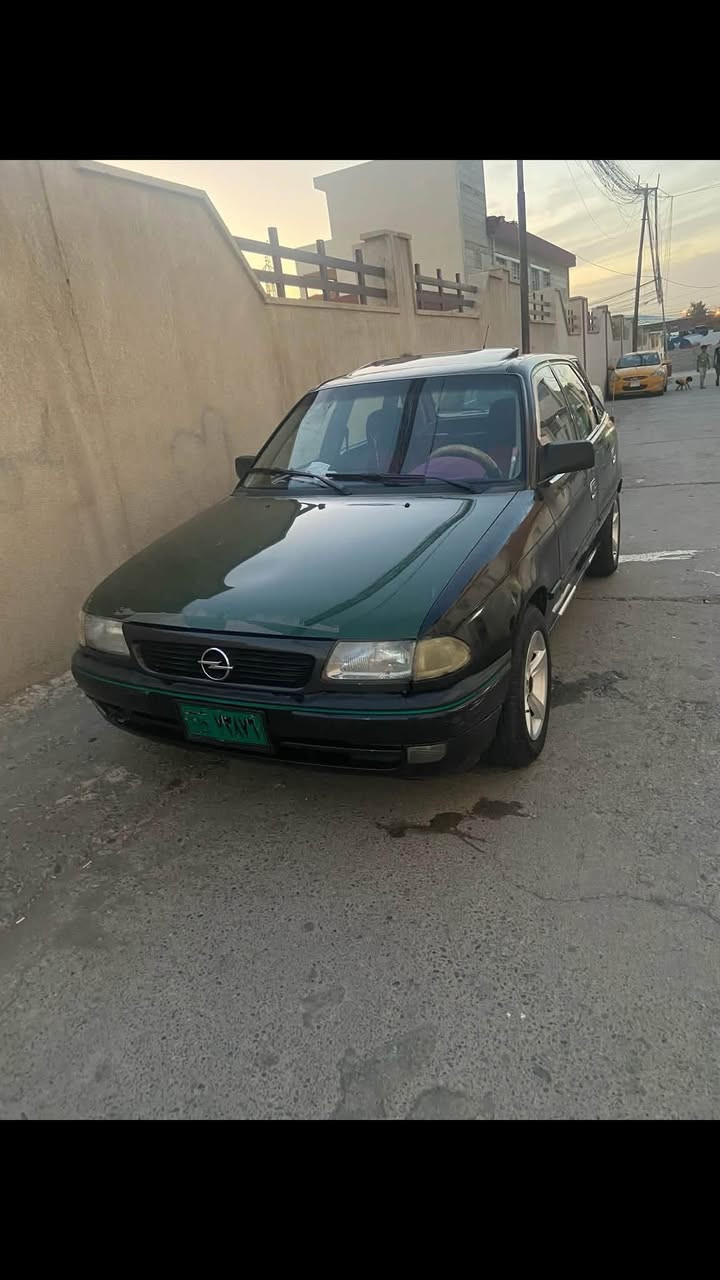 استره البيع موديل 93
محرك وكير شرط 

حداديه كامله 

تعال وشوف السياره كدام عينك 

سعرها 33 وبيها مجال 

***********
