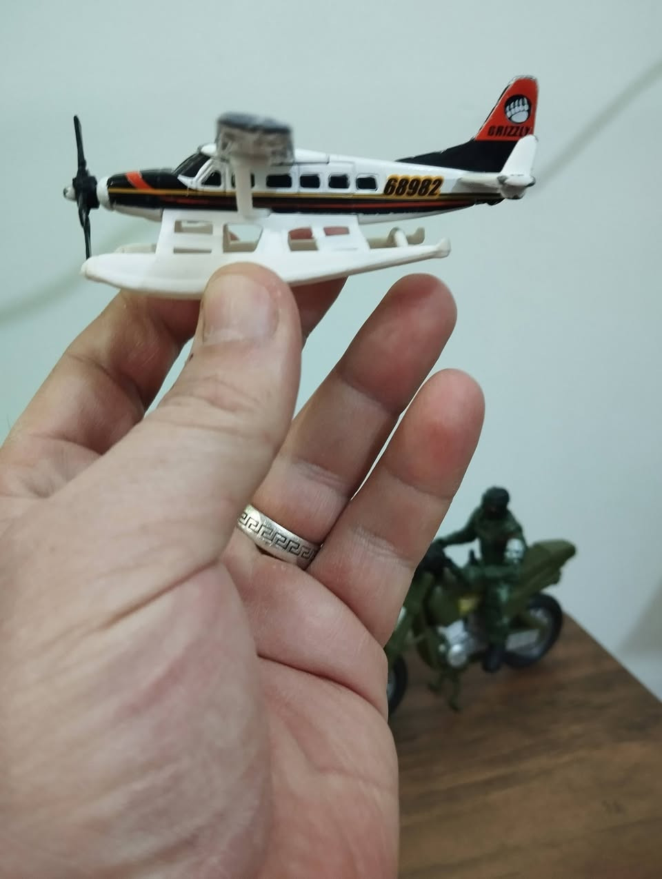 الجمال .طائرة وسيارة حديد سبورت


**إذا كنت صاحب هذا الإعلان وتريد حذفه لأي سبب، رجاءا أرسل رسالة إلى الدعم الفني**