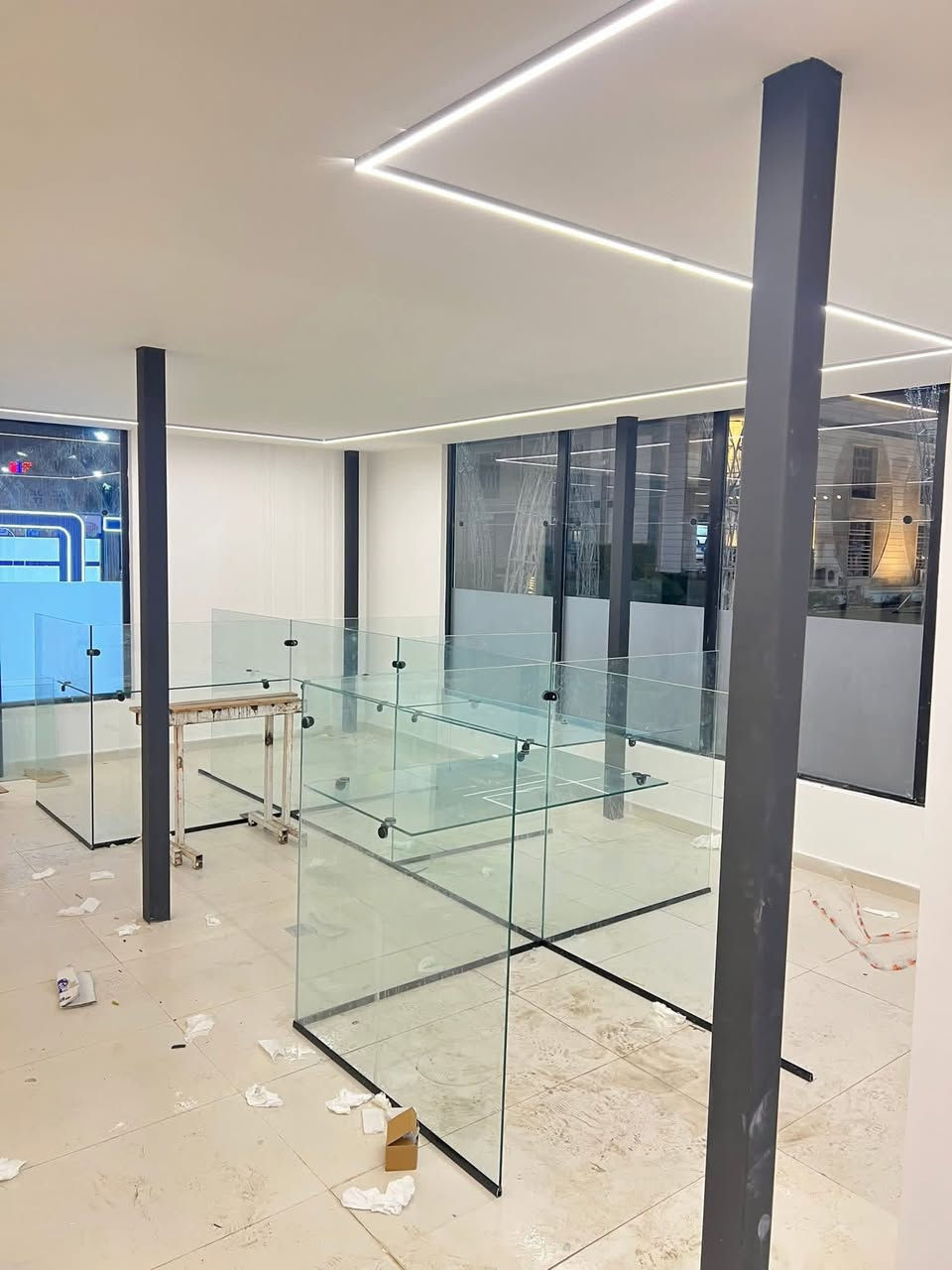 تنصيب واجهات زجاج
تنصيب واجهات المنيوم 

تنصيب قواطع داخلية 

زجاج 10 ملم مقسى سيكوريت وعادي 

الأتصال واتساب 

***********

#بغداد

#زجاج

#المنيوم

#الكرادة

#المنصور

#حيجهاد

#الجام

#العامرية
