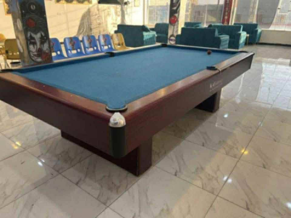 ميوزه مستخدم وجديد 🎱⬇️
☑️✅
يوجد لدينه توصيل 🚛لجميع المحافظات العراق...... ⬇️
☑️✅
ويوجد لدينه كادر مخصص لنصب لميز🎱....نقل وشد .... ⬇️
☑️✅
مع كيوبات طوبات 🎱🎱🎱... ⬇️
...... ⬇️...... 
الستفسار *********** بي واتس📞
