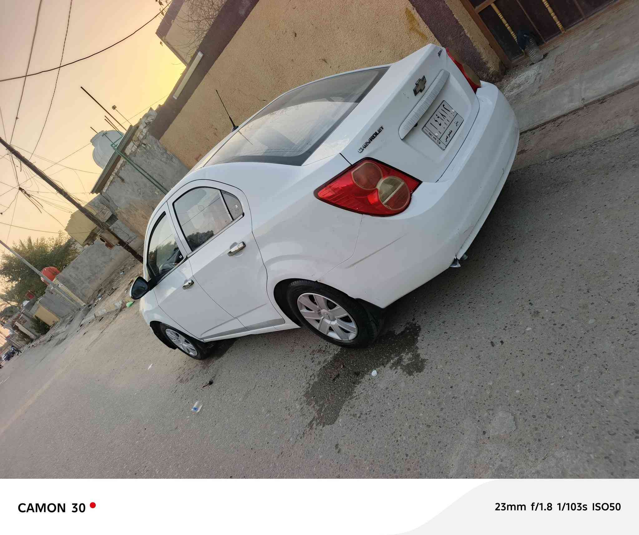 افيو سونك خليجي ٢٠١٢ رقم بابل تحويل مباشر
سيارة نضيفة جدا
بيه صبغ قطعة وحدة والباقي مكفوووول 
محرك ١٦٠٠ 
كير اوتو + عادي 
سيارة جاهزة مكفولة محرك كير حدادية امامي خلفي 
تقم اطارات 
االسعر ٥٨ 
مكان السيارة طويريج 
***********
