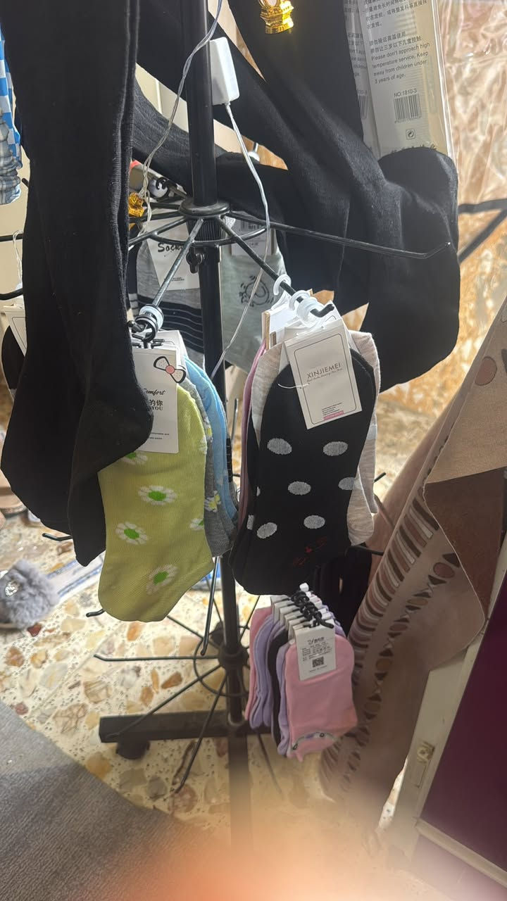 بنات آخر قطع تخفيضات للعيد كله اصلي عشر ط العنوان حي الحكم قرب  الطاقه مابي اكثر من ٥ الاف من ال٥ ونازل الاسعار


**إذا كنت صاحب هذا الإعلان وتريد حذفه لأي سبب، رجاءا أرسل رسالة إلى الدعم الفني**