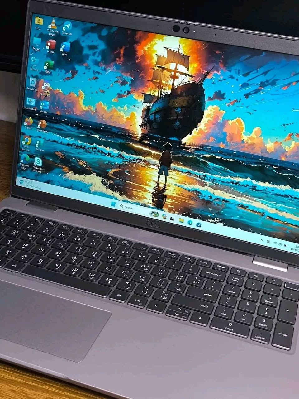 بمعالج i7 وفئة G و رام ١٦ كيكا و هارد ٥١٢  كيكا نوع SSD 
المهندسين وطلاب الهندسة والتصميم والبرمجة تونسو بهاي 
توفر حديثا
Dell Latitude 5520
كوراي سفن جيل احد عشر 11
   Core i7 - 11G
رام 16 كيكا DDR4 
هارد 512 كيكا SSD m.2 
كرت  شاشة داخلي  انتل  كرافكس 8 كيكا
Intel UHD GRAPHICS 630 - 8 GB
حجم 15.6 فول اجدي 
كيبورد  عربي انكليزي 
 ملحقات الجهاز
1- شاحنة الاصليه
2- حقيبة لابتوب
3- ماوس لابتوب


**إذا كنت صاحب هذا الإعلان وتريد حذفه لأي سبب، رجاءا أرسل رسالة إلى الدعم الفني**