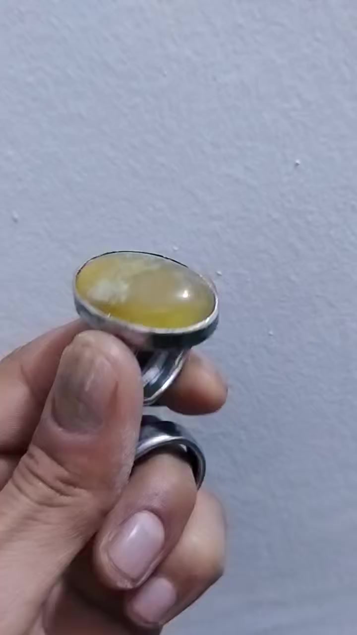 السلام عليكم 
عندي محابس كلهن نفس البصوره بس الاحجار مختلفه ابيع هيج فظه حديد فافون انته اعرف سعر المحبس على 15 عندي 40محبس


**إذا كنت صاحب هذا الإعلان وتريد حذفه لأي سبب، رجاءا أرسل رسالة إلى الدعم الفني**