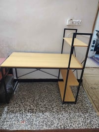 ميز خشب صاج البيع حيل جديد مصار هواي من ماخذه سعر 50 الف.. رقم الهاتف ...