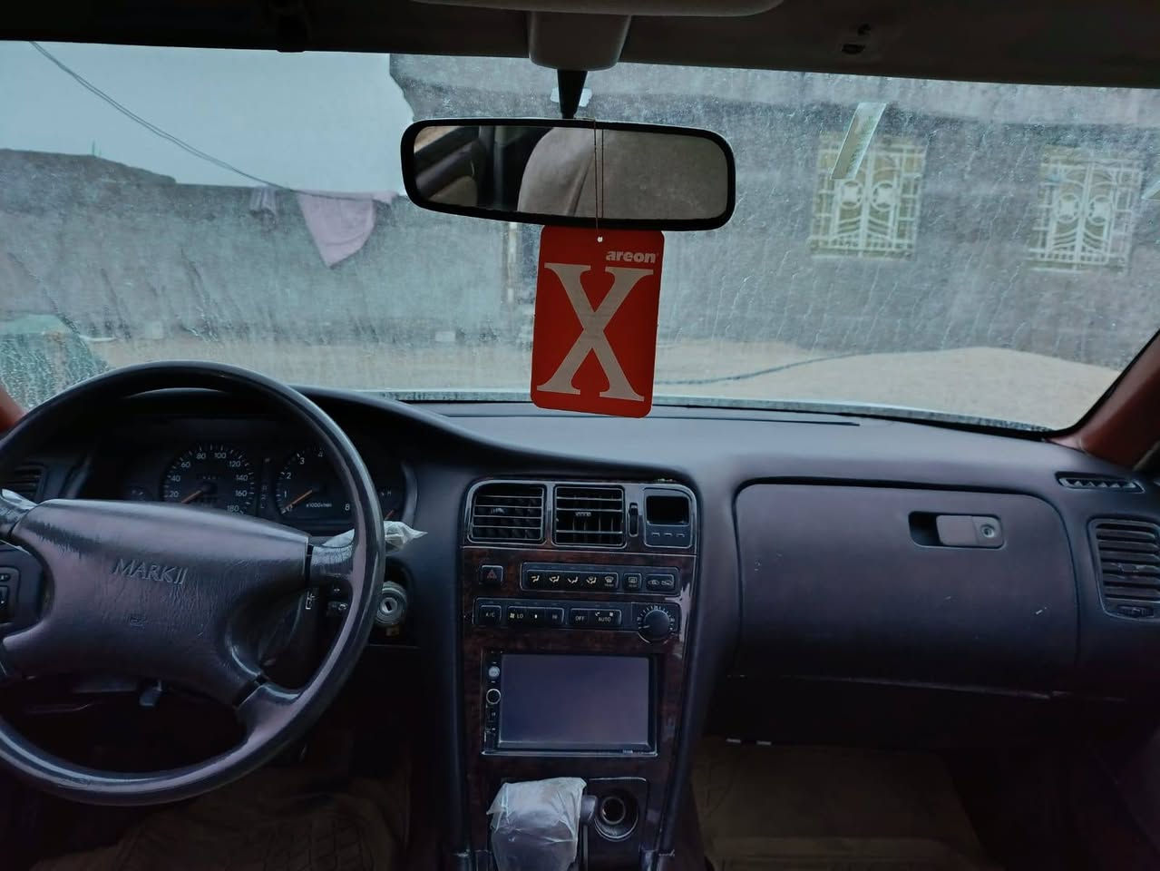 سلام عليكم مارك نفخ لؤلؤي مديل 93 مكفوله من الكص والنقل الجثه والعيب الشرعي مكينه ونجي بيه (تبخير) كير جديد غرفتهه نضيفه السعر 50 وبيه مجال مكاني البصره الزبير وراعيهه يمي بلزبير ***********
