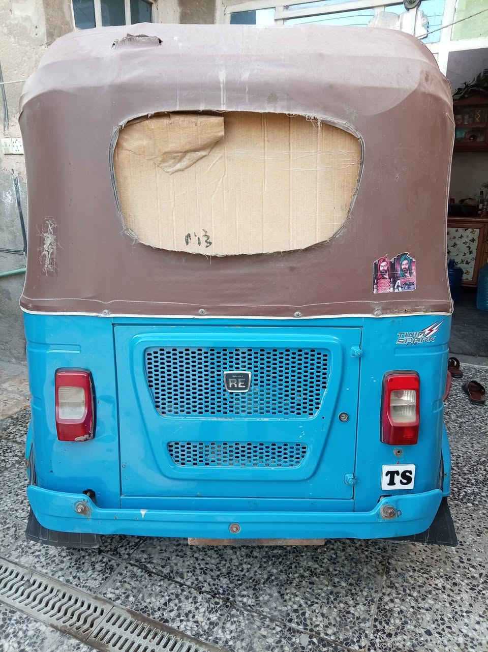 سلام عليكم تكتك موديل 2021 شهر 12 تكتك نظيفه مال جني بيه طخه بلغد كلجات جدهد مكينه مامفتوحه يراد جادر وجامه مكاني بغداد مدينه الصدر ريده 8500  _- ***********
