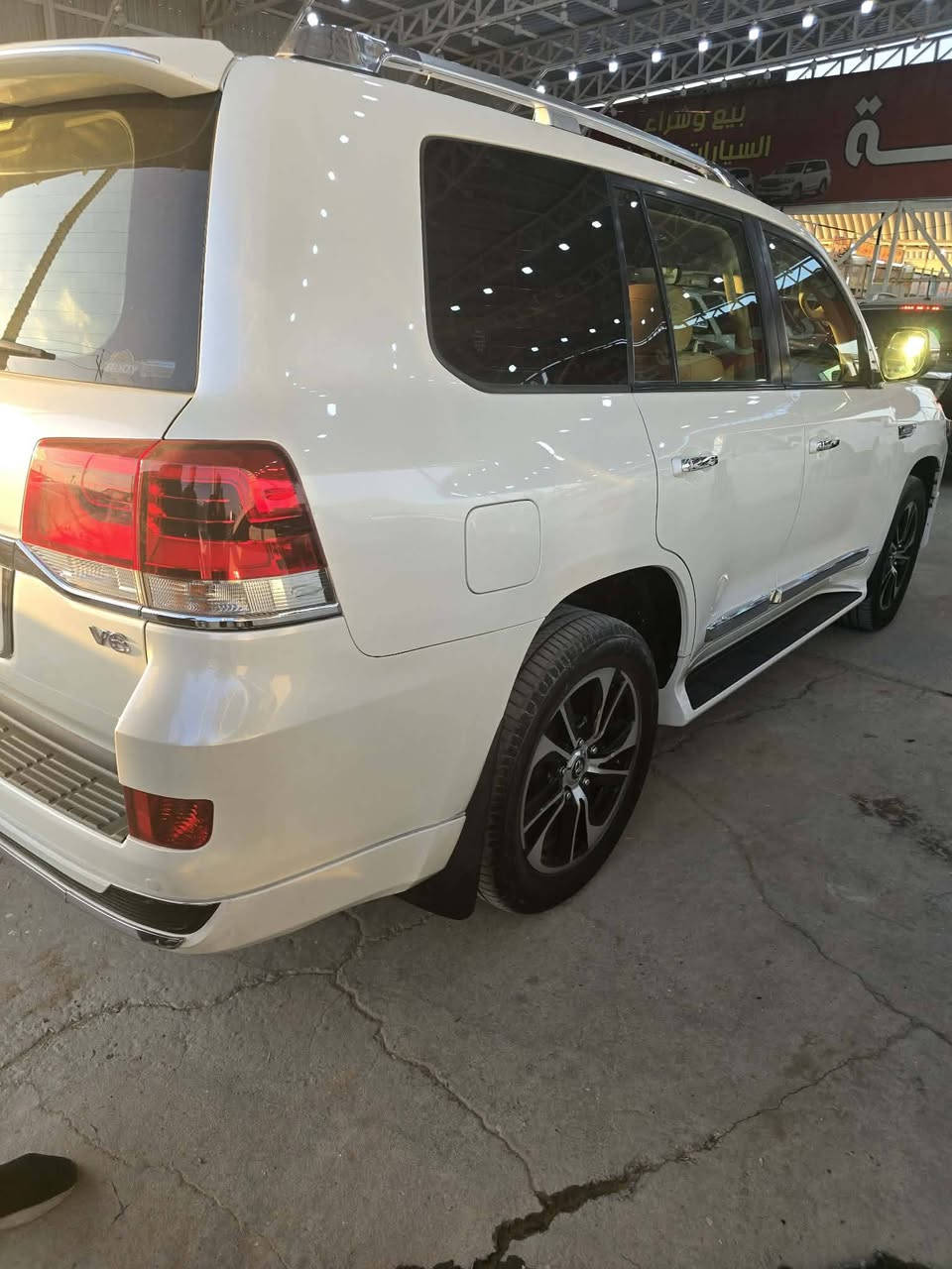 لاندكروز ٢٠٢١ شركات 
مكفوله كفاله عامه 
ماشيه ١٠٠ الف 
رقم اربيل  
رقم صاحب السياره 
***********
