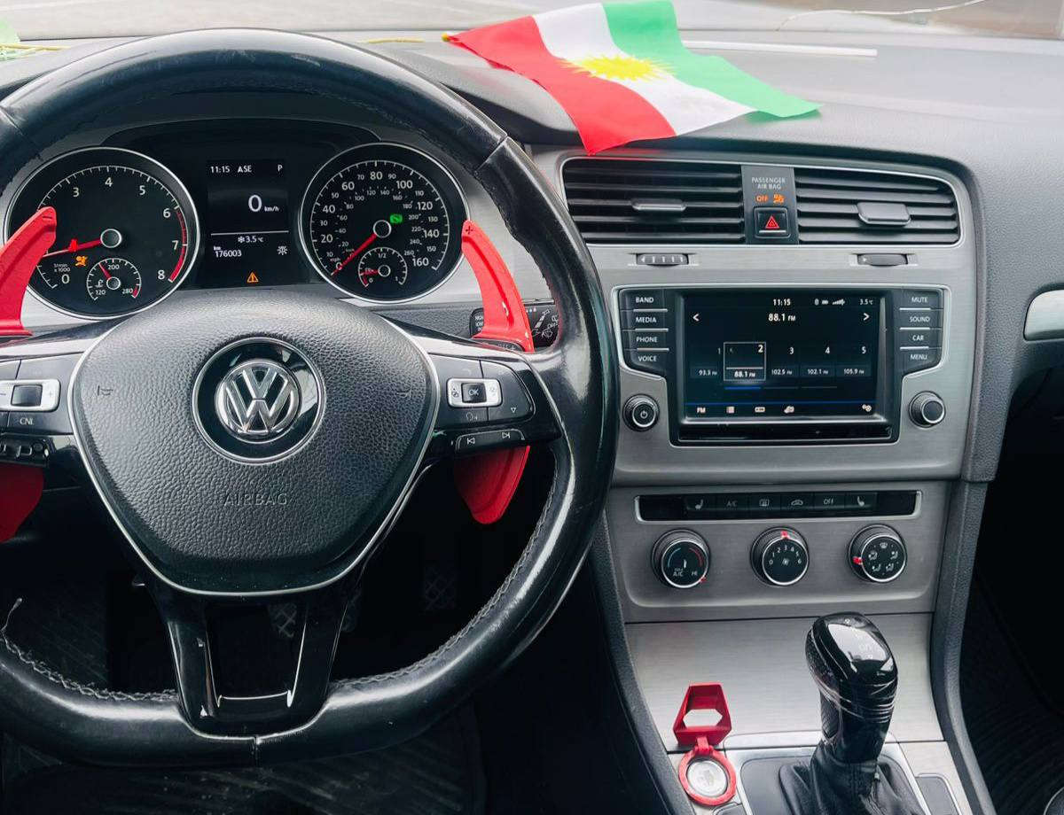 ڤۆلکسواگن گۆلف 2017 مواسەفات TSI
1.8 تۆربۆ
بەسمە
پانۆراما
٣ گێر
کوشین جلد
کوشین هیتەر
رادار هەر چوار لا 
تایە و ویلی ١٧

سعر لە کۆمێنت داوابکە ڕاستەخۆ بۆت دیت 📩 

غرامەی ٣٠،٠٠ ی لەسەرە
پشت و پێشی کەپسە
دوو پارچەی هەیە
گێرو مەکینە بە شەرت نەکراوەتەوە,
هەولێر 

ژمارەی خاوەنی 
***********
