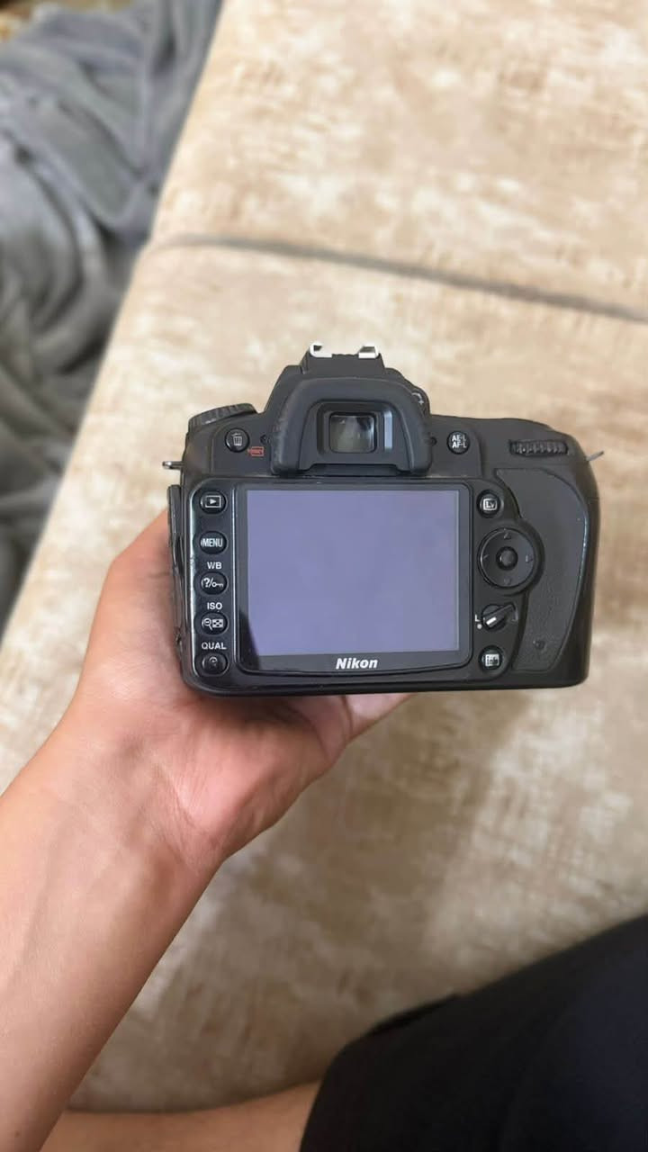 كاميرا نيكون 90d للبيع 
سعرها ١٩٠ بيها مجال 
العنوان نجف 
الموشراي لايتعبني


**إذا كنت صاحب هذا الإعلان وتريد حذفه لأي سبب، رجاءا أرسل رسالة إلى الدعم الفني**