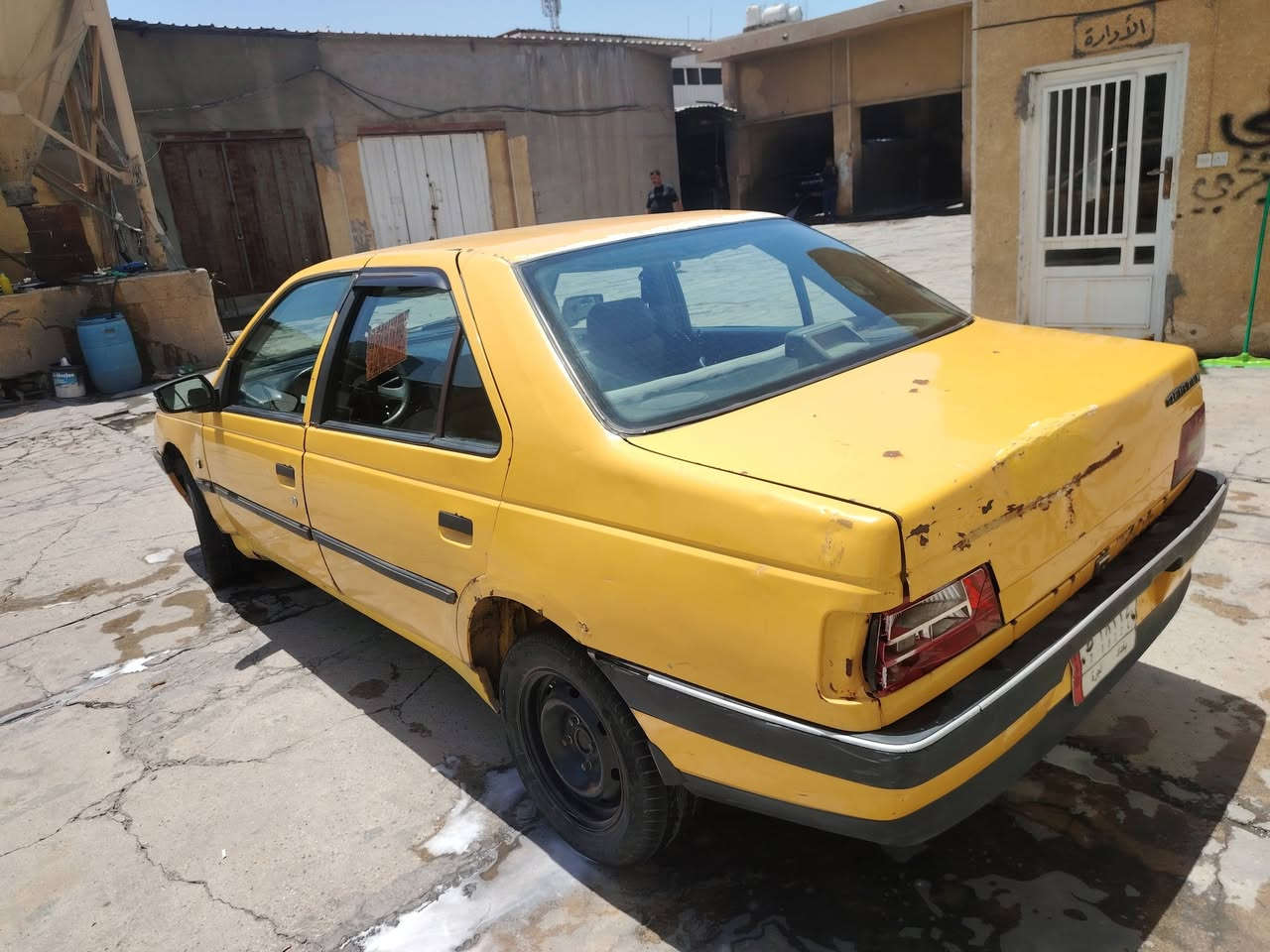 سلام عليكم بيجو glx2009 كير ومكينه كورلا ياباني بأسمي تحويل ثاني يوم السعر20 وبيها مجال هيئه وغرامه عليه متواجد واتساب هاذا رقمي ***********
