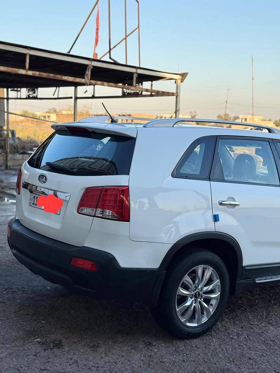 السلام عليكم كيا سورنتو موديل 2010 مكينه سته سلندر رقم بغداد بأسمي فول مواصفات أعلى فئه ب السورنتو بني راما بصمه تشغيل كشن كهرباء فور ويل داخل قرميدي جرس فوك ل 120 منضومة زينون كامله السياره كفاله عامه  بيه فقد رصعات مع خدوش جدآ بصيطات سعره 155 و بيه مجال ***********
