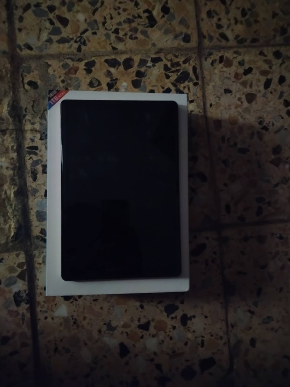 سلام عليكم شباب عندي يباد البيع السعر ب200وبيمجال مكاني ميسان قضا المجر الكبير وهاذ رقمي ***********
