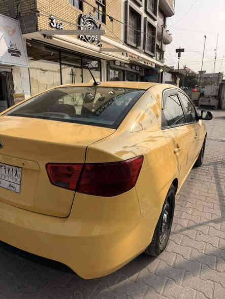 للبيع كيا فورتي 2013 
موديل 2013
حادثه مبدل بنيد فقط 
السيارة بيه بعض التلحيضات 
للاستفسار اكثر عن تفاصيل السيارة الاتصال ***********
عنوان بغداد مدينة الصدر 
السعر 92 وبيه مجال حك الجيه فقط
