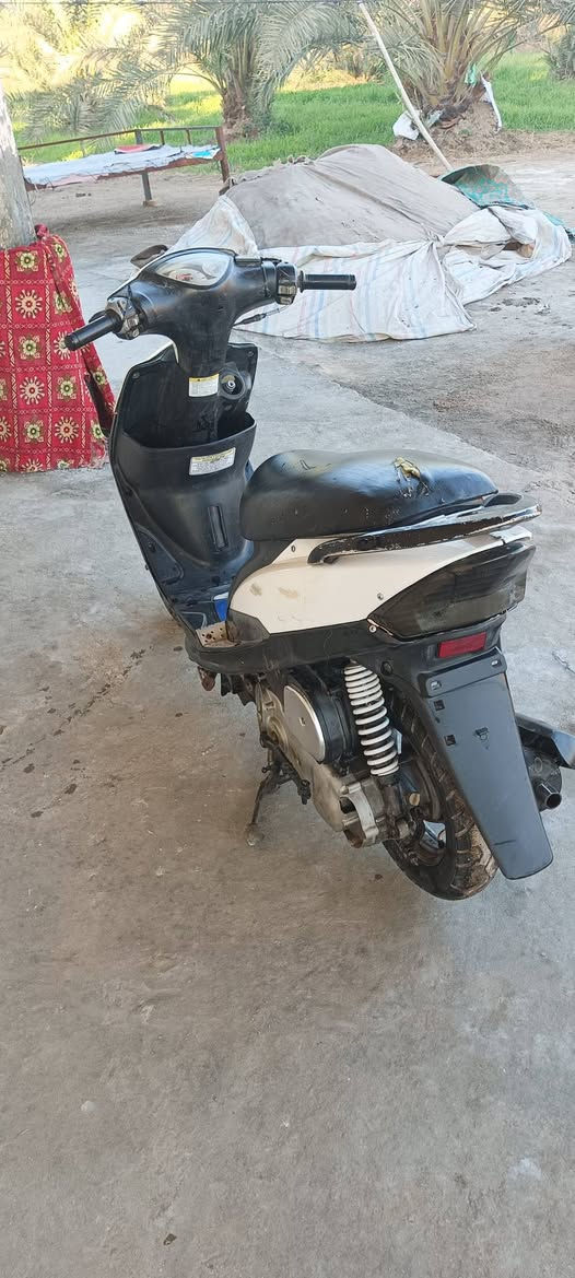 دراجه ماكس للبيع 49 بلادي دراجه خير من الله نضيفه وكله شغاله سلف وهندر ولايك واشاير دراجه تأخذه ما تذب عليه ولا ربع للاستفسار الاتصال على الرقم *********** والخاص مفتوح
