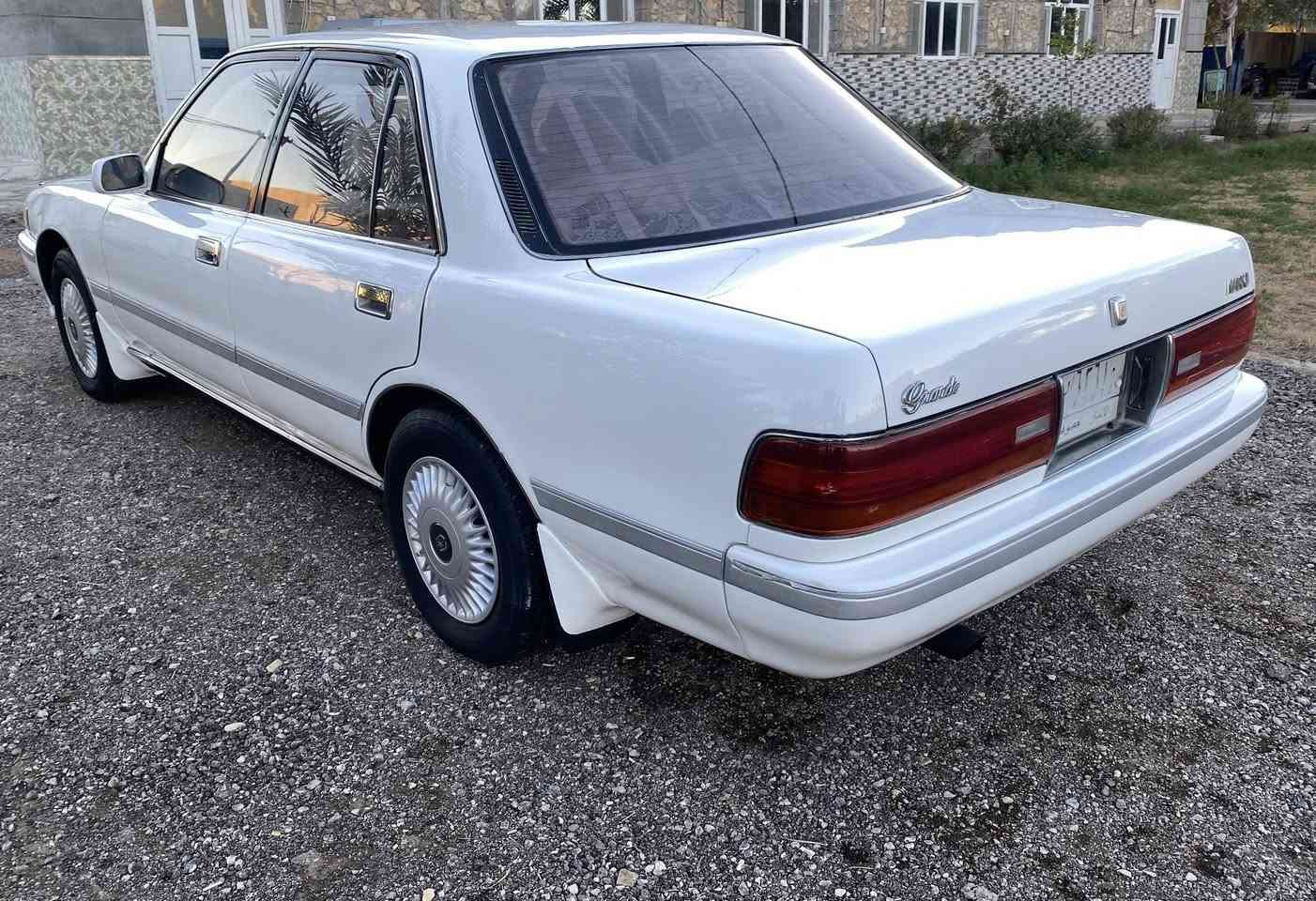 سلام عليكم للبيع مارك تكم كربلائي موديل ٩٢ رقم انبار تحويل مباشر سياره مكفوله من ضربة والكص ونقل جثه محرك ونجي كير محرك جدد حداديه جديده تخم تاير جديد تبريد شغال دشبول ايسر بلاد سعر 63 وبيه مجال مكاني كربلاء 
***********
