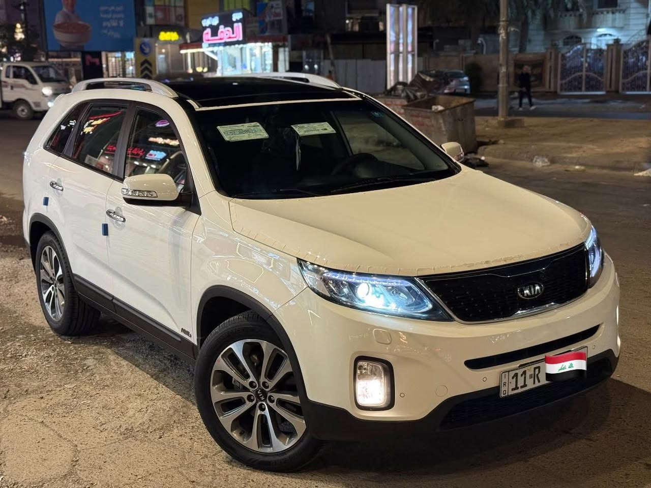 السلام عليكم اخوان كيا سورنتو موديل ٢٠١٥ بحالة الزيرو ماشية ٢٠ الف حقيقي باسمي من الزيرو كويتي الفئة الأولى اعلى فئة بالكويتي جديدة جدا جدا مكفولة كفالة عامة من صبغ بارد تبديل شخط السيارة قطعة نادرة بالجدادة المواصفات فول ١/١ بصمة بانوراما فورويل كشنات قرميدي وكشنات كهرباء وكشنات تدفئة تبريد ستيرن تدفئة كشنات خلفية تدفئة ذاكرة خزن ميموري ايرباكات تكم وكشنات محرك ٣٥٠٠ نظام ايكو اقتصادي ٧ راكب و٣ قطع تبريد زراك لايت بردات خلفية اشاير بالمري تبريد بيانو وبعد بيها هواي مواصفات السيارة جديدة جدا وبعدها بجياست الشركة وقطعة نادرة مكانها بغداد حي البنوك رقمي للاتصال ***********
