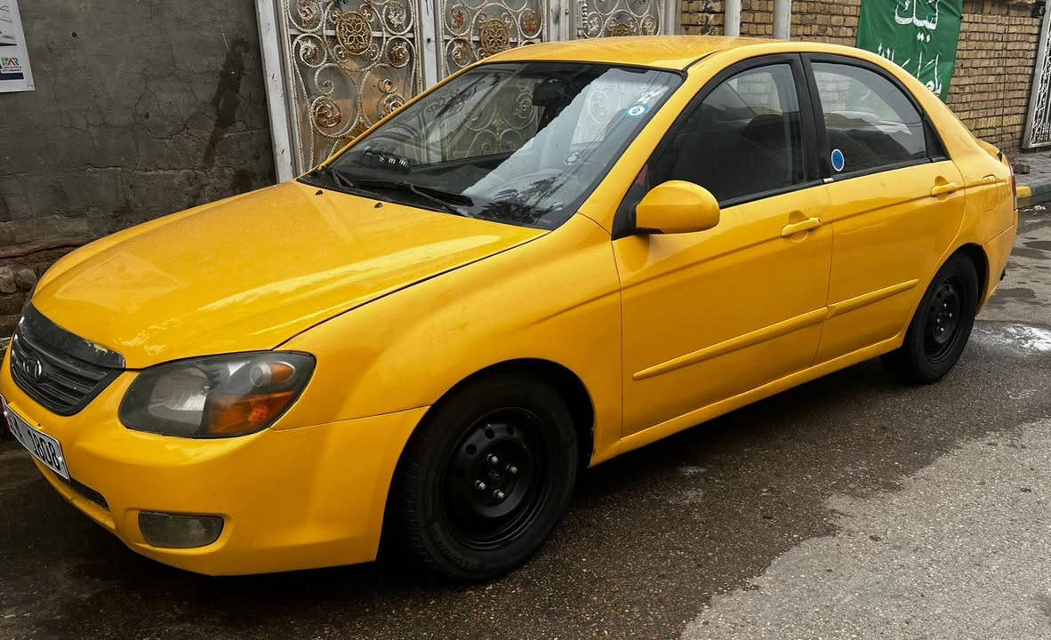 السلام عليكم
كيه اسبكتره 2009 رقم انكليزي قادسيه مداور ثاني يوم 
سنويه ل28 هيئه غرامات مصفره باتري جديد تايرات خير من الله مكينه 2000 حداديه 75 % سياره جاهز ما نقصه شي تدفئه تبريد شغاله السياره بالكوت السعر 
75 بيع او مراوس ***********
