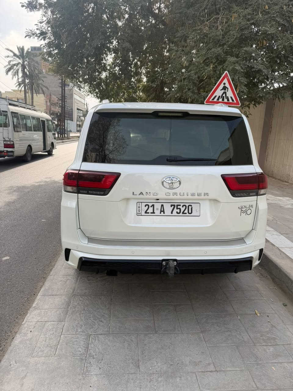 لاندكروز GXR ساز مديل 2024
ماشيه50 مغلفه ppf 
رقم مميز 4 ارقام 
مكفوله كفاله عامه غراضهه بعدهن بل لايلون 
استفسار ***********
