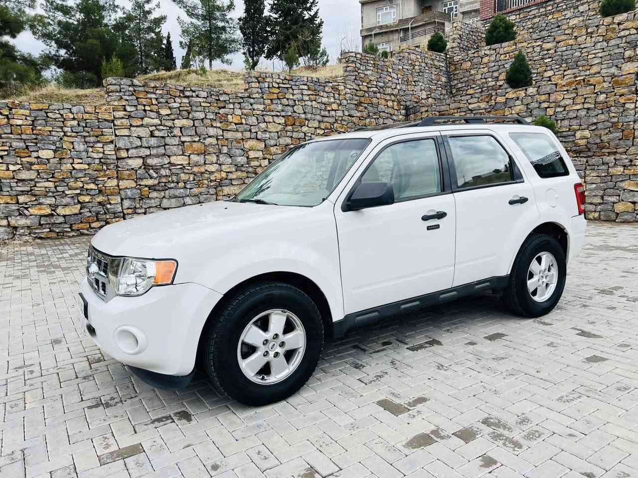 فۆرت ئیسکەیپ 2012
زۆجوان،مۆدێل
وەک سفروایە، 114،هەزارڕۆشتووە
فول مواصفات،ئۆتۆماتیک، سڵاید، ABS
کۆدی دەرگا،توڵی سەقف،ناوزەرد،جام کارەبا، ئاوێنەکارەبا، 4تایەی لۆکی لەژێرە
گێڕومەکینەی نەکراوەتەوە،سەنەوی

سعر لە کۆمێنت داوابکە ڕاستەخۆ بۆت دیت 📩 

 تەواوبووە،تەنها 2پەڵە بۆیاخی هەیە
بێ ناوگرتن،بێ تەقەوڕەقە بێ مەسرەف
ماشاءاللە لەسەردەقی شەریکە ماوەتەوە
تێبینی سۆنەرم داناوە

ژمارەی خاوەنی 
***********
***********
هەڵەبجەی شەهید
