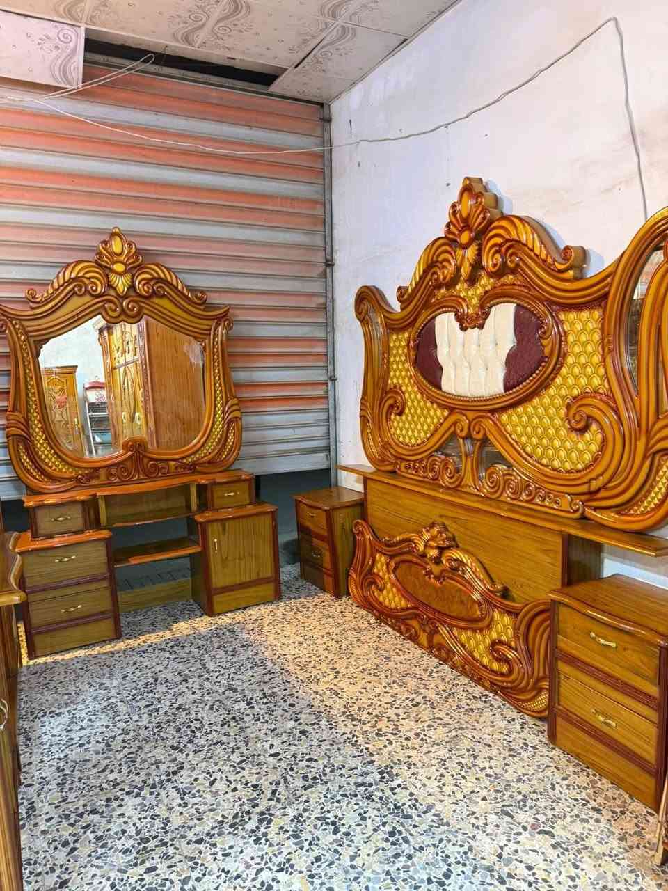السلام عليكم 
غرفه صاج عࢪاقي مستخدام 
غرفه6/ابواب 📌
السعر 650
نضافه 80/💯 
معا نقل فقط داخل بغداد 
واتساب ***********

