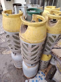 دباب غاز • بلاستيك • حديد