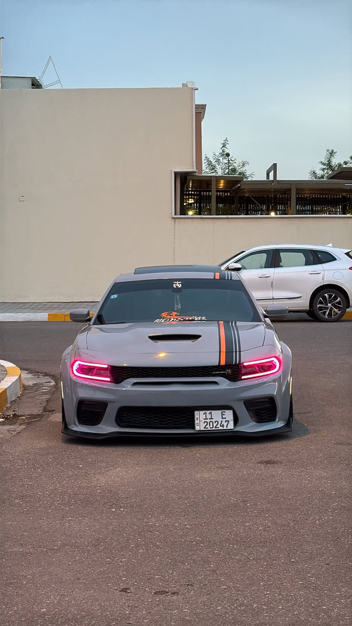 السلام عليكم
للبيع جارجر 2022 سكات باگ🐝 وايد بدي (اصل) 🧡اورنج ادشن🧡 اصل
SRT SCAT PACK🐝
Wide body 392 HEMI
L6.4-485
لون مميز سمنتي سموك 
——————————————
وارد امريكي صبغ بطرف جاملغات الامامية
———————————————-
الاضافات الي عليها :
*جكات ايرلفت الامريكيات موصيني شكم نظام بالعراق كله 
*جناح كاربون فايبر الياف حقيقي 
*شوته afe مغلقة
*داخل مكينة سل ستيل مميز كلش 
*سقف روز رايز 500نجمة 
*لدات لايت متغير على التليفون 

______________________________
المواصفات : فول 1/1ماعده رادار الامامي
*  نقطة عمياء . 
* فجوج برمبو 6بستم. 
* لايت LED . 
* فتحت سقف (سلايد روڤ) . 
* كاميرا خلفية . 
* امكانية التحكم بوضعيات المقود كهربائيا . 
* حساسات خلفية . 
* ويل قياس 20 أنج مال جلبريك اصل🧡
* سستم صوت ALPINE . 
* تشغيل عن بعد . 
* كشنات حضن 
كشنات جلد +شامو شعار النحله🐝. 
* ذاكرة لحفظ وضعيات الجلوس (ميموري) . 
*كشنات اماميه تدفئه تبريد
* كشنات خلفيه تدفئه
* نظام خرائط GPS . 
* شاشة كبيرة قياس 8.4 أنج اوپشنات SRT 
* تدفئة ستيرن . 
* كير شفتر بالستيرن  
* لايت زنون
*رادارات جانبيه
*نقطه عمياء 
ستيرن رياضيD
ستيرن كهربائي
لدات سموك بلادي اصلي
وبيهه بعد اهواي موصفات ما ذاكرهن 

مكاني البصرة التحسينية 
—————————
السعر 375 وبيها مجال 
——————————————
السياره كامله وبالعافيه على الياخذهه 
اي ستفسار اتصل وتدلل 
رقمي ***********
