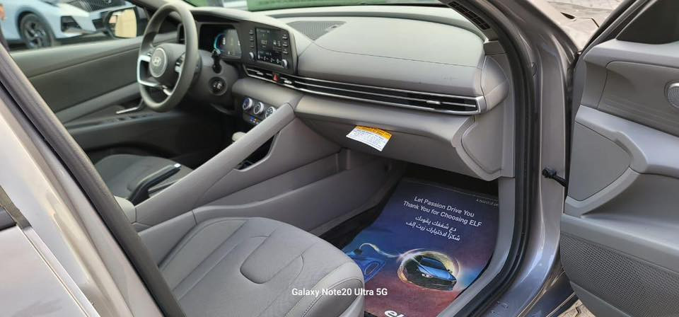 سلام عليكم
النترا وارد امريكي موديل2025 بدون رقم مكينة دوش2000 حادثها موجود بالصور ومكينة وكير كفالة عامة السعر 148$ 
وبيها مجال البجم امامي وخلفي كبس شرط 
مواصفات السيارة حساسات امامية وخلفية . رادار امامي وخلفي .وترحيب الصندوق عند الاقتراب وضعيات سياقة وتحديد مسار توقف ذاتي ليد نهاري ليد ليلي ولايت زنون واربع دسكات  ومانع انزلاق والسيارة حلوة وبعدها زيرو 
عنوان ناصريه مركز 
رقم الهاتف *********** واتساب او اتصال
